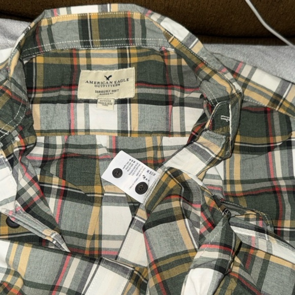 American Eagle Outfitters I Men's Plaid Button Shirt I Size M I Classic Fit